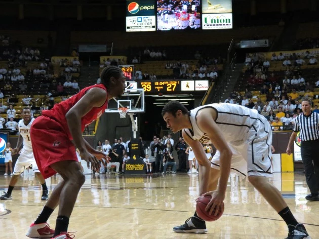 Wyoming Cowboy Basketball Larry Nance, Jr.