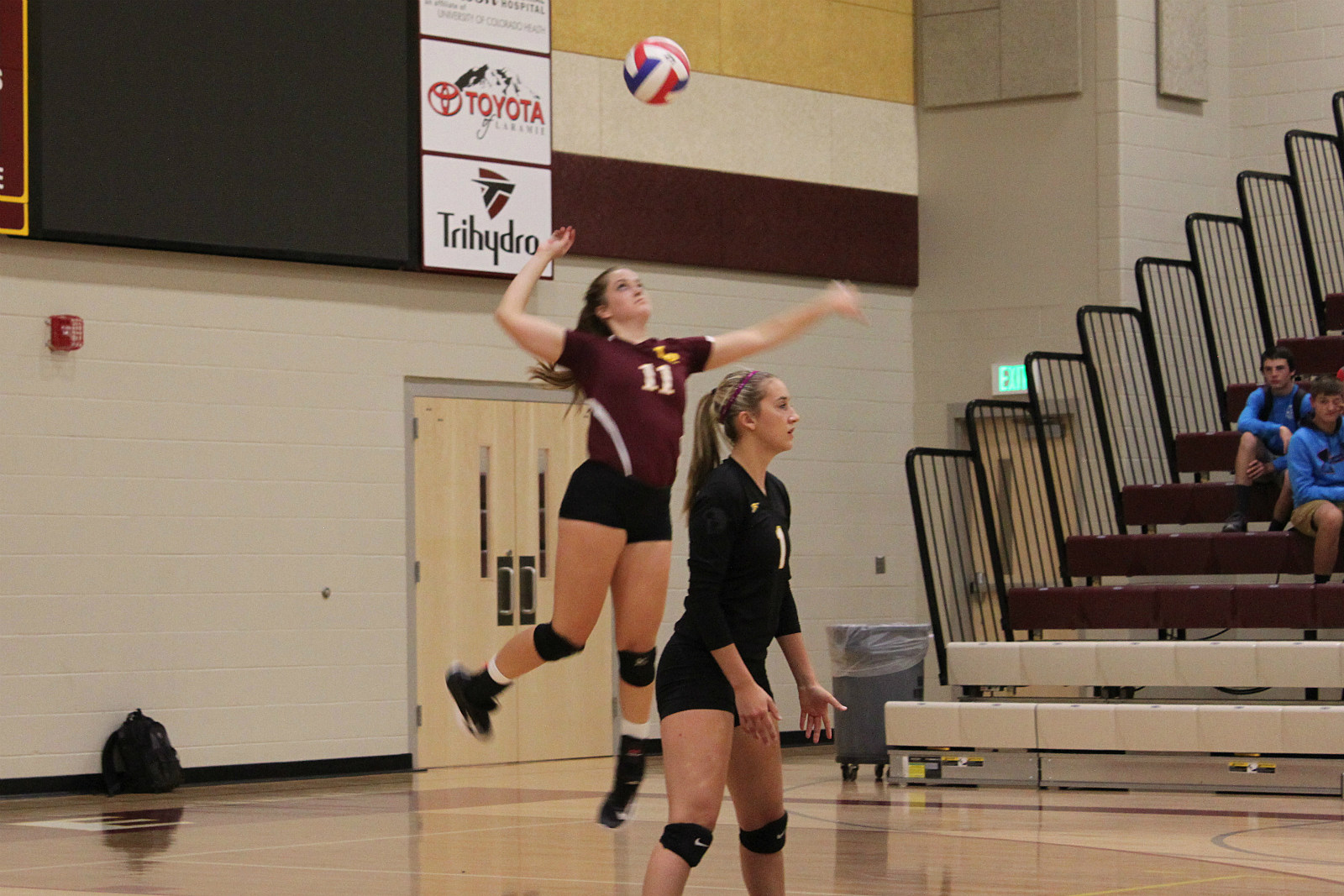 Katie Welniak, Laramie Lady Plainsmen, Volleyball, LHS, Serving, 2017
