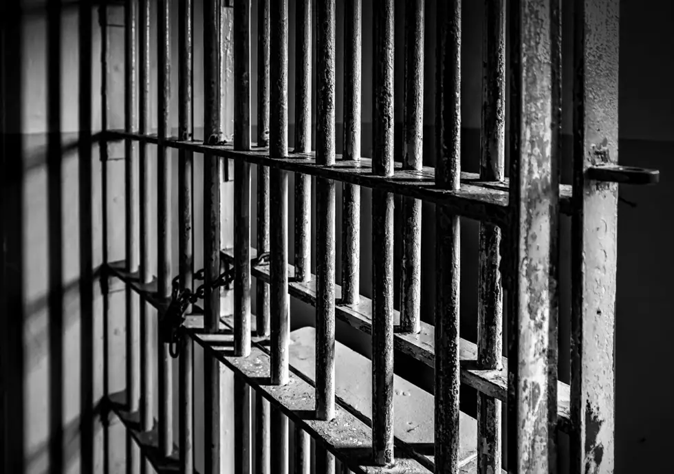 Man Paroled Over Coronavirus Concerns Charged in Slaying